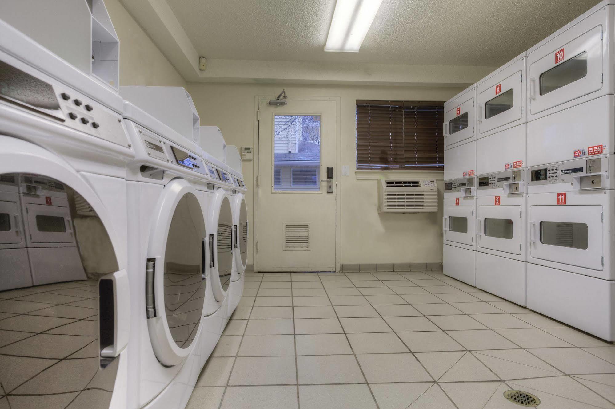 Intown Suites Extended Stay Atlanta Ga - Duluth Esterno foto